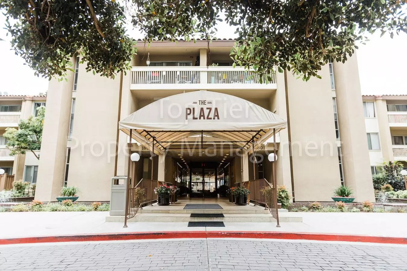 Spacious Top-floor 1br Condo With Ocean View In Pacific Beach – Walk To The Beach! Apartment for rent in San Diego, CA