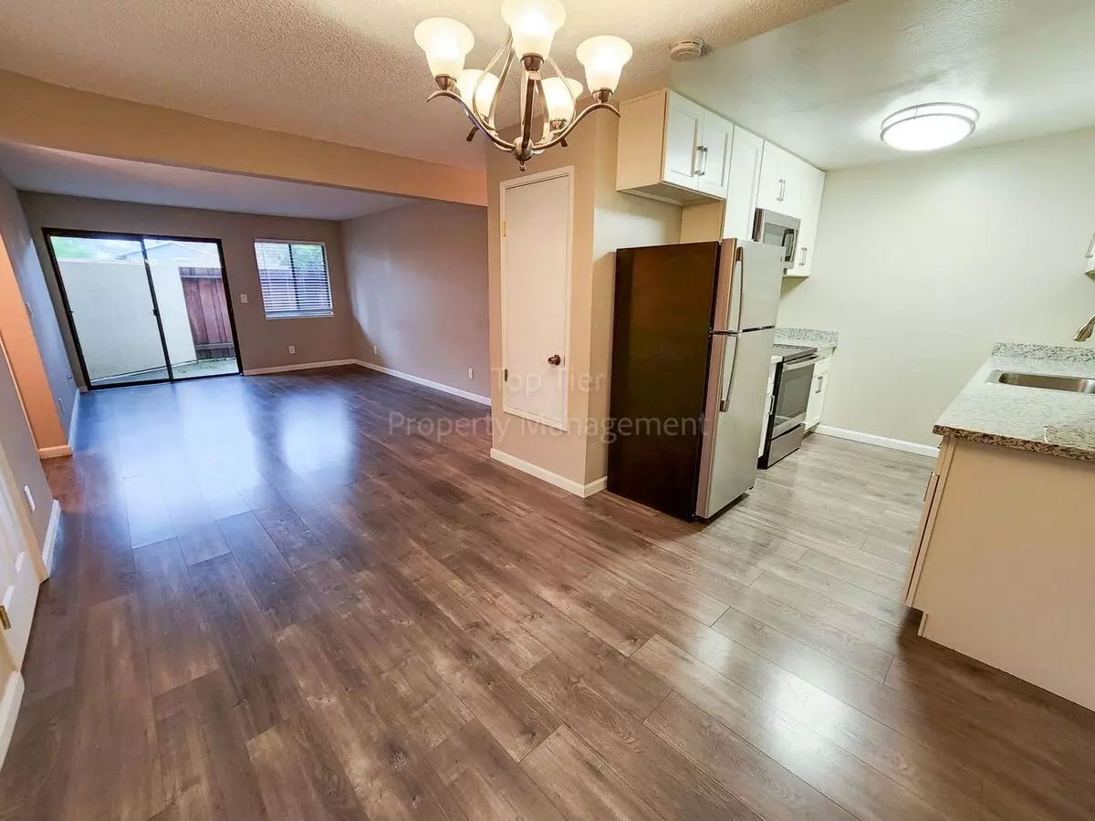 Beautiful 2 Bed / 2 Bath / 1,100 Sqft Condo In Valley Crest Community Of Concord House for rent in Concord, CA
