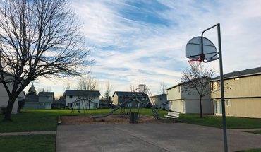 4 of 12 Evergreen Townhouses Townhouse for rent in Springfield, OR