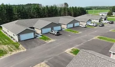 2 of 123 Alexander Estates Apartment for rent in Merrill, WI
