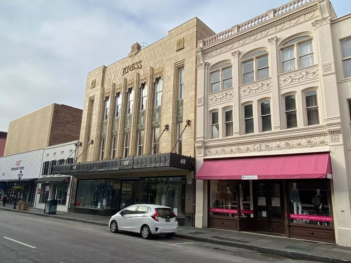 285K 285 King Street Apartment for rent in Charleston, SC