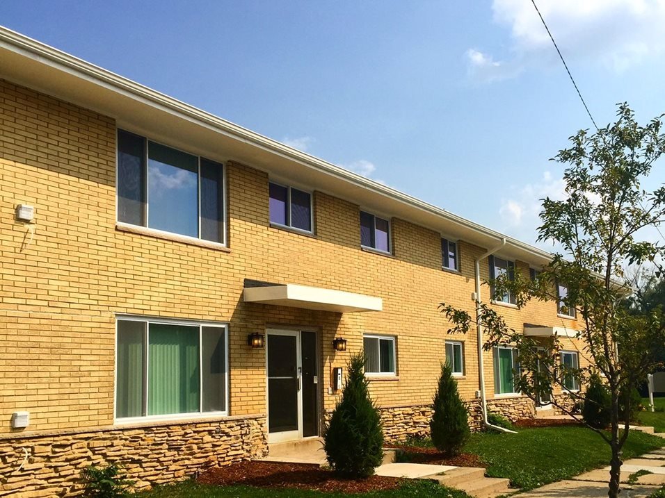 The Maples Apartments Racine, WI