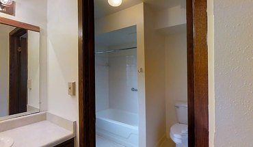 4 of 6 Market Square Apartments Apartment for rent in Menomonee Falls, WI