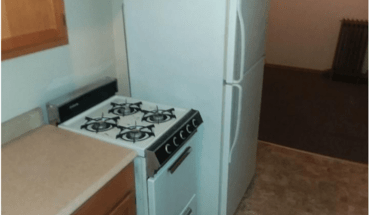 7042 W. Greenfield Ave Apartment for rent in West Allis, WI