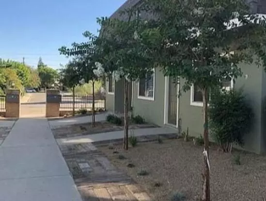 928 Day Ave Apartment for rent in Bakersfield, CA