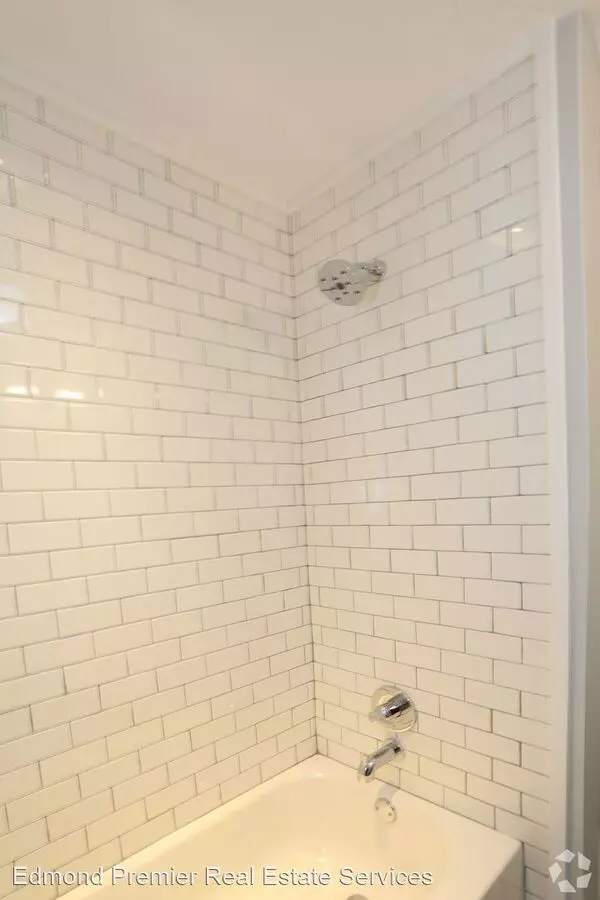 203 E Hurd #1 House for rent in Edmond, OK
