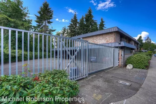 Conquistador Apartment for rent in Tacoma, WA
