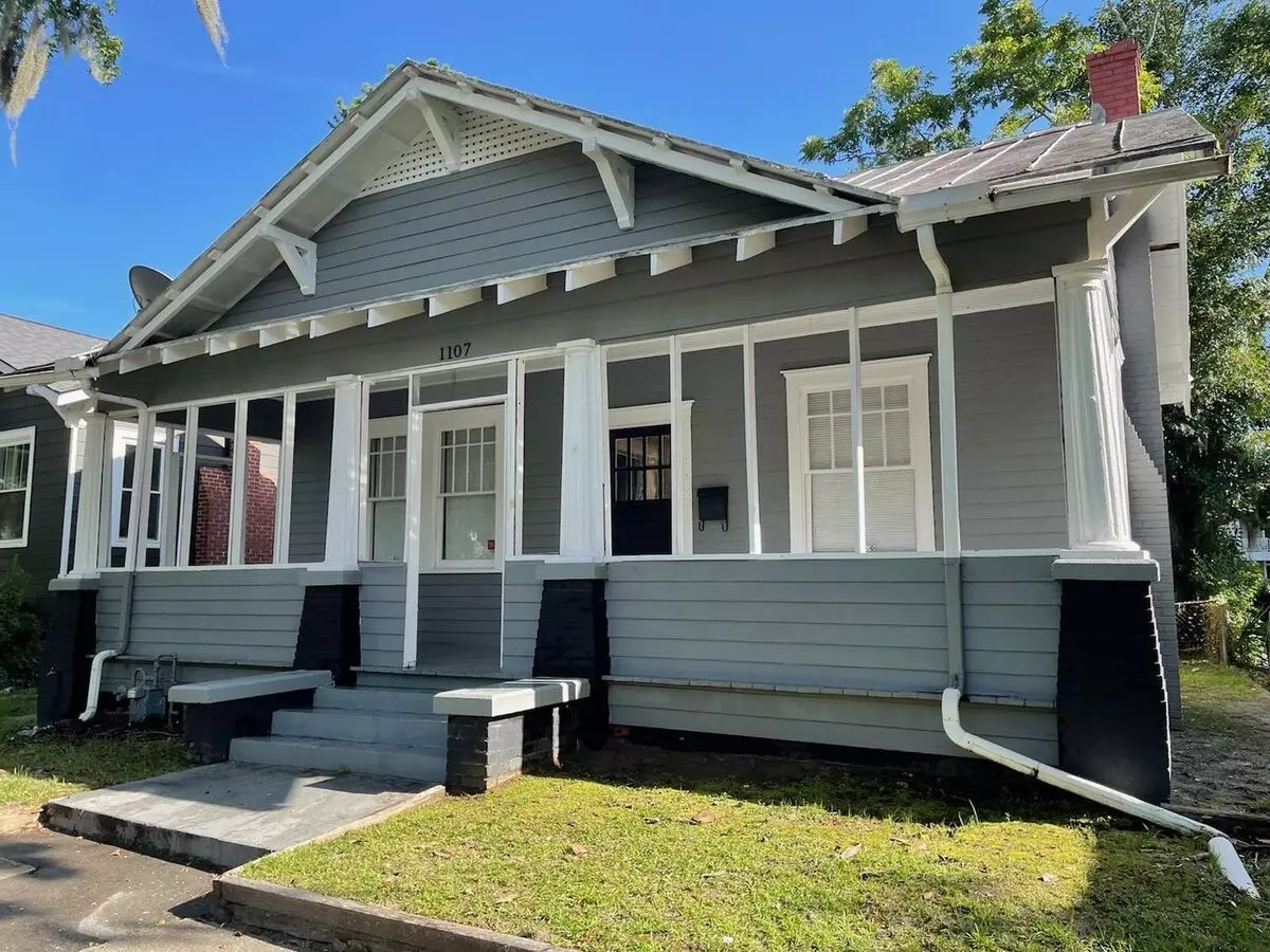 Large Downtown 3br/2ba House For Rent Walking Distance To Daffin Park House for rent in Savannah, GA