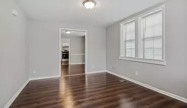 4 of 21 Large Near Downtown 3br/1ba House For Rent House for rent in Savannah, GA