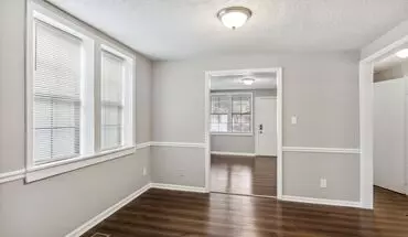5 of 21 Large Near Downtown 3br/1ba House For Rent House for rent in Savannah, GA
