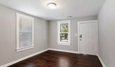 3 of 14 Large 3br/2ba Home Walking Distance To Daffin Park House for rent in Savannah, GA