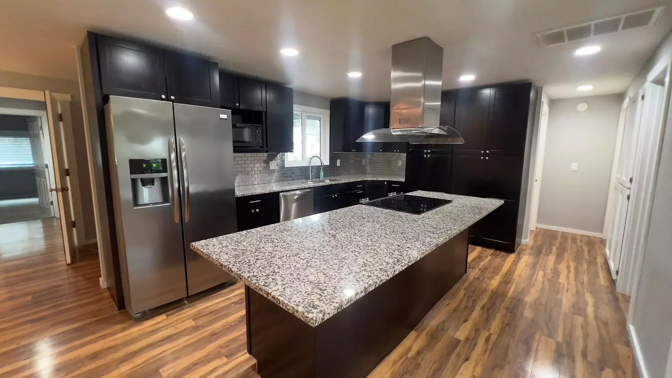 39842 Burnside Loop House for rent in Astoria, OR