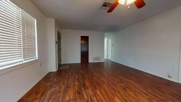 1105 Palasota Apartment for rent in Bryan, TX