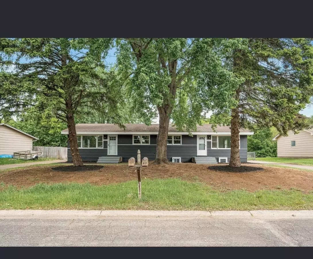 825 Elm Creek Cir Apartment for rent in Champlin, MN