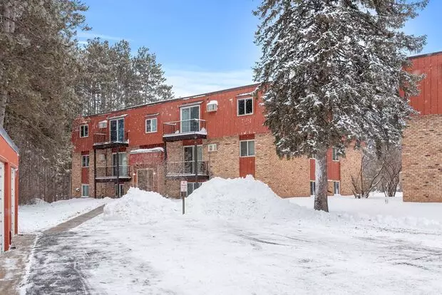 925 W Branch St Apartment for rent in Princeton, MN