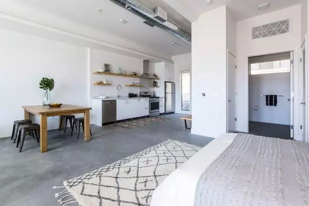 The Bend Apartment for rent in Los Angeles, CA