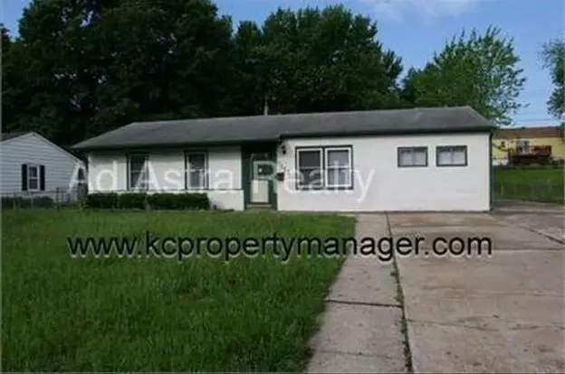 Updated 3 Bed 1 Bath Home In Kcmo-coming Soon!! Apartment for rent in Independence, MO