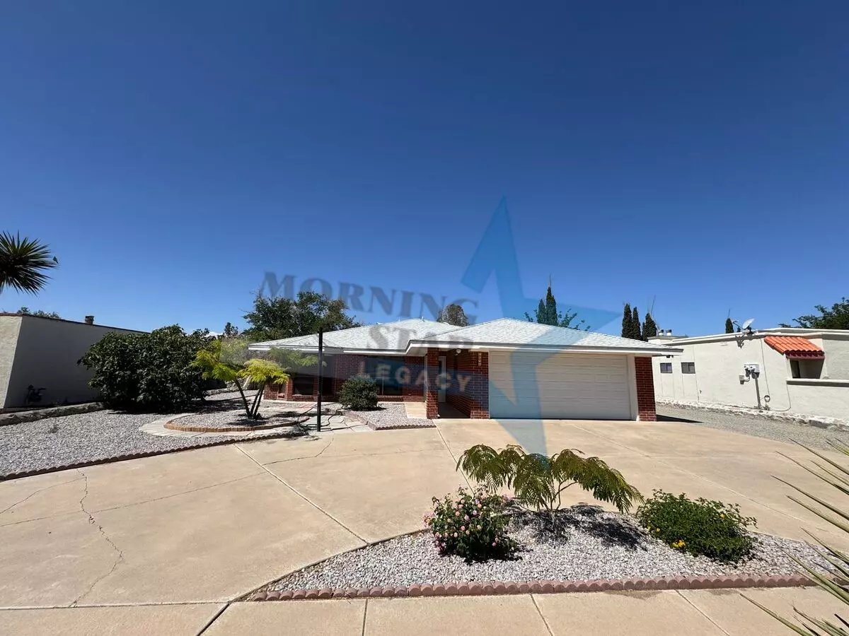 Large Ranch Style Home In Telshor Area! House for rent in Las Cruces, NM