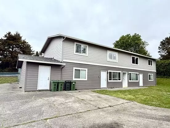 235 N. Wasson Apartment for rent in Coos Bay, OR