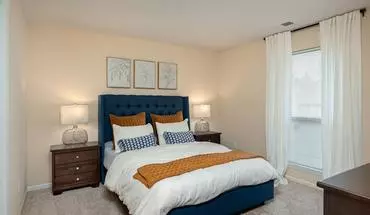 4 of 35 Pointe Royal Apartment for rent in Overland Park, KS