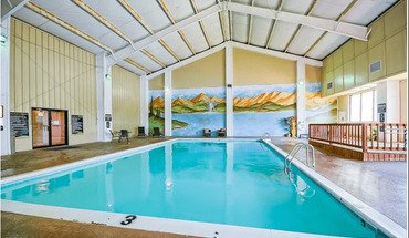 Stone Lake Apartment for rent in Indianapolis, IN