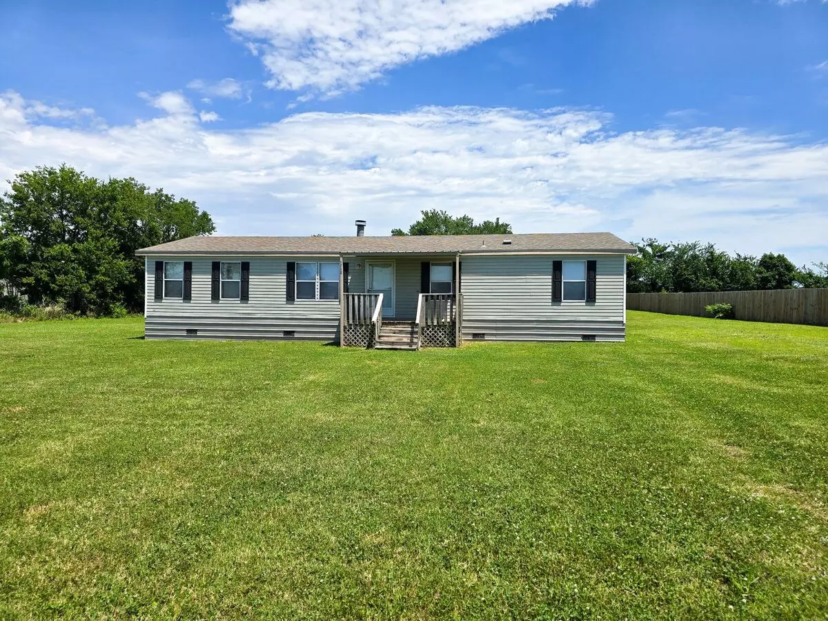 3 Bedroom Home In Nrc! House for rent in Shawnee, OK