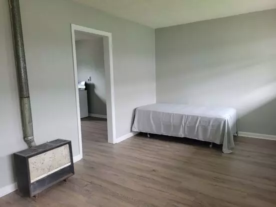 2044-2050-2056 S Broadway Apartment for rent in Wichita, KS