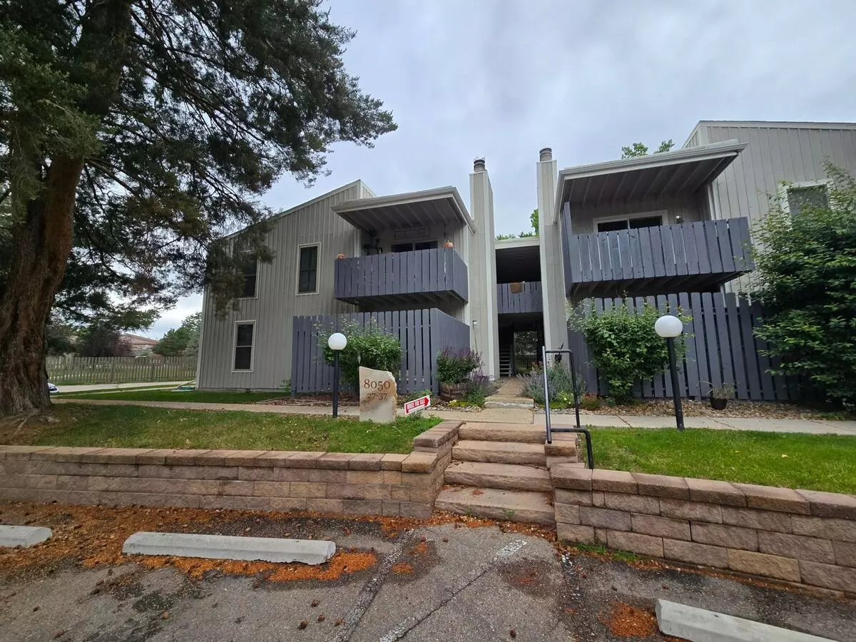 Fresh 1st Floor 2 Bedroom 1 Bath Condo In Niwot In Cottonwood Park Apartment for rent in Niwot, CO