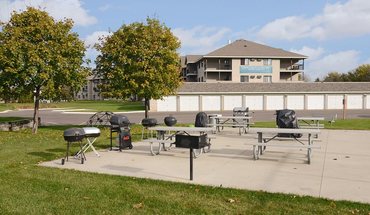 Wellington Ridge Apartment for rent in Coon Rapids, MN
