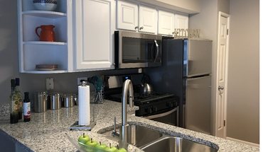 2 of 17 Briarbrook Apartment Homes Apartment for rent in Wheaton, IL