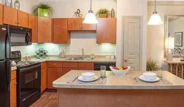 3 of 5 Cascade At Fall Creek Apartment for rent in Humble, TX