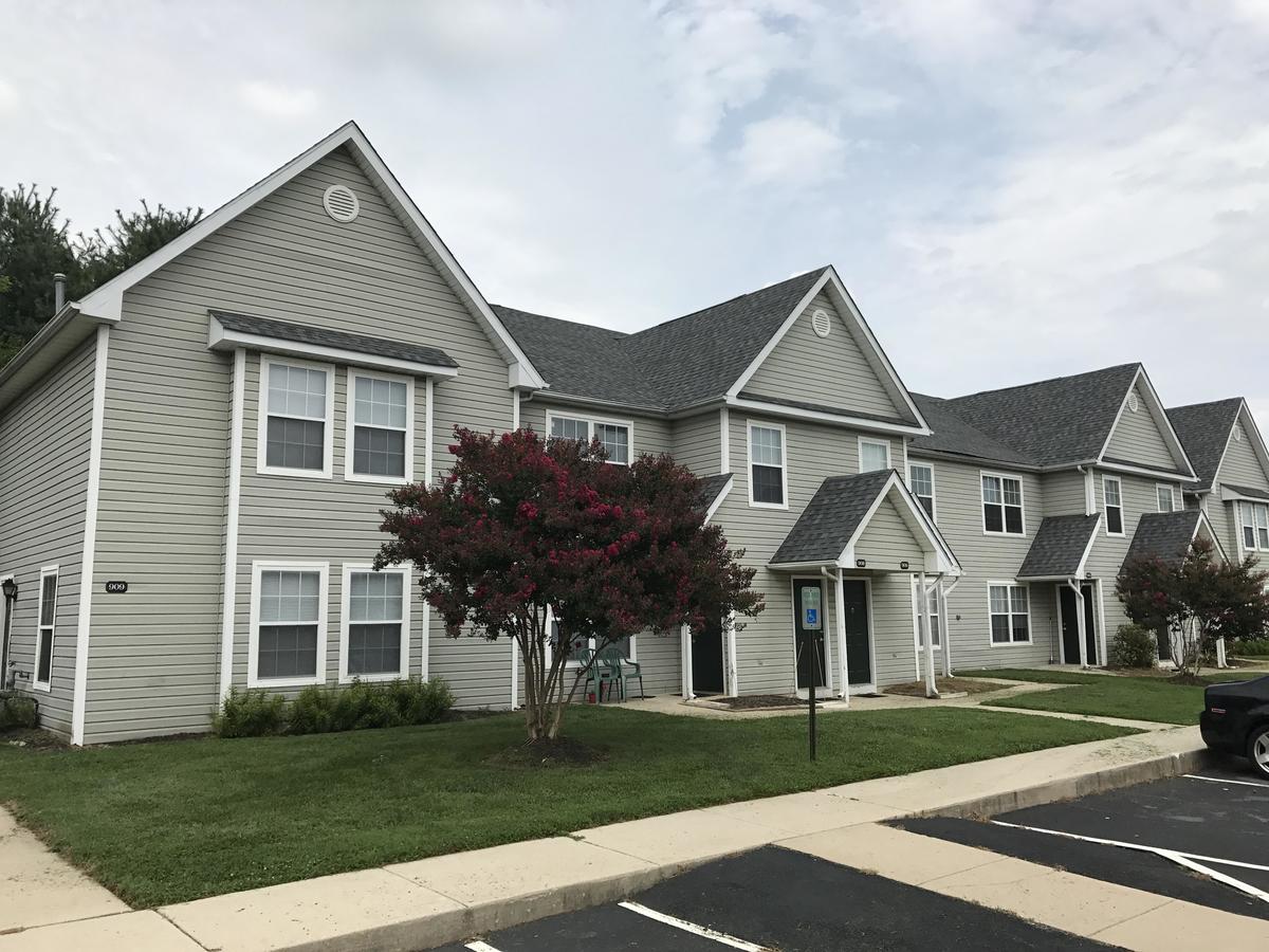 Greenlawn Apartments 910 Janvier Court Middletown, DE