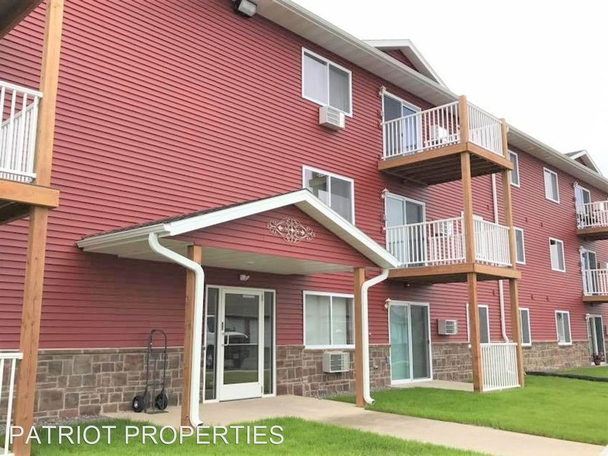 1028 Berry Ave Tomah, WI Apartment for Rent Rentable