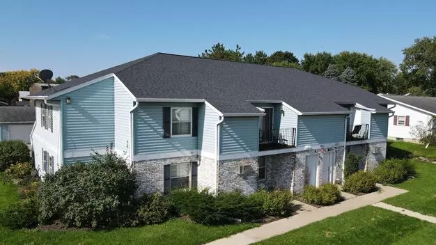Oak Street Townhomes Apartment for rent in Cottage Grove, WI Oak Street Townhomes Apartment for rent in Cottage Grove, WI