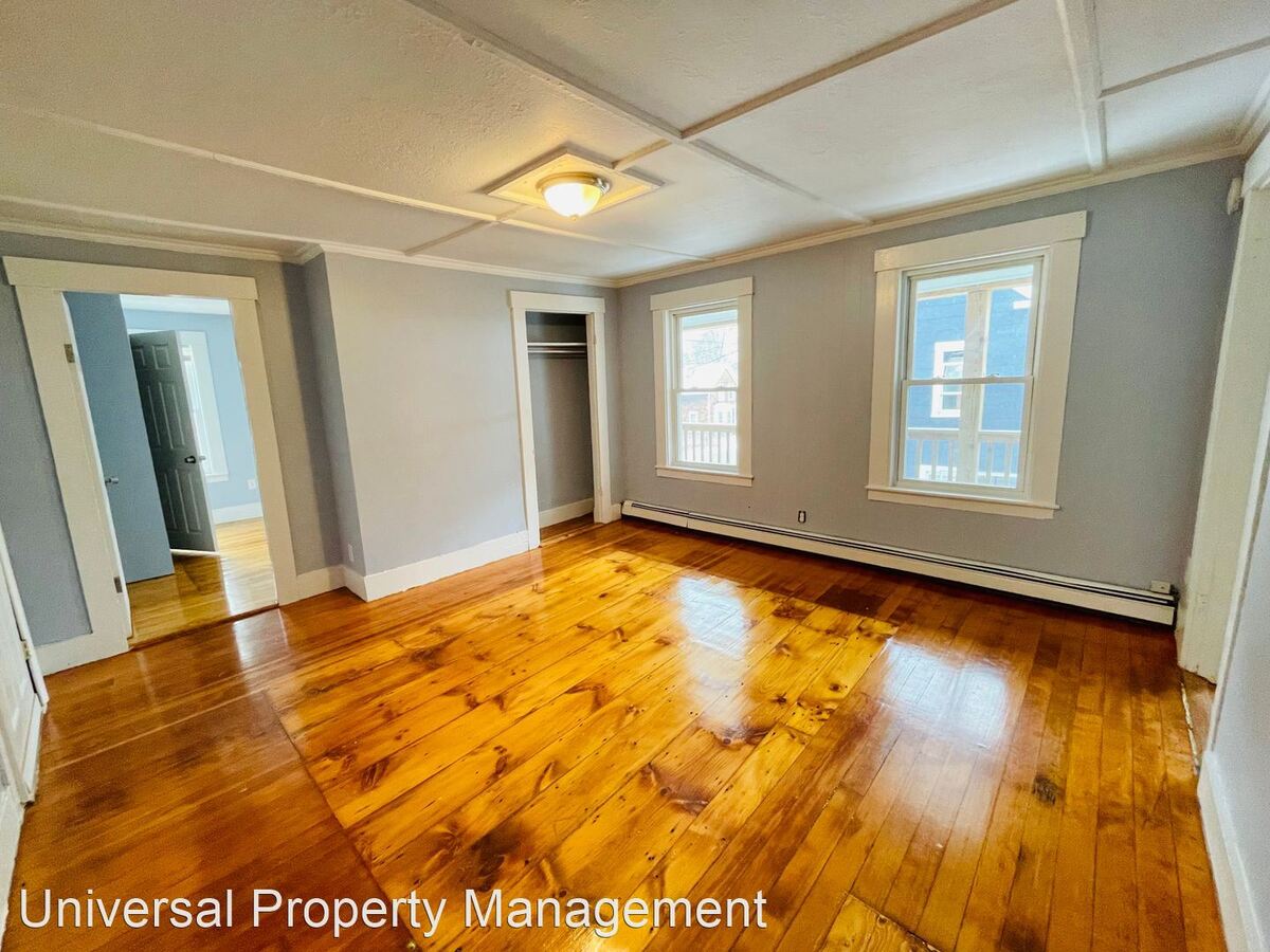26 Lafayette St Rochester, NH Apartment for Rent Rentable