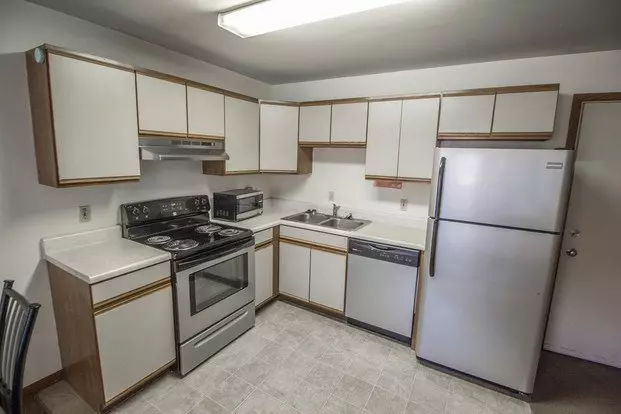 506 S Fourth Apartment for rent in Champaign, IL 506 S Fourth Apartment for rent in Champaign, IL