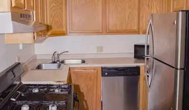 4 of 8 404 E Michigan Ave Apartment for rent in Urbana, IL
