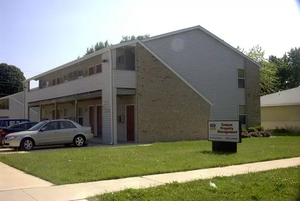 1302 Brighton Apartment for rent in Urbana, IL