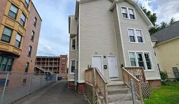 3 of 14 15-17 Greenwich St Apartment for rent in Springfield, MA