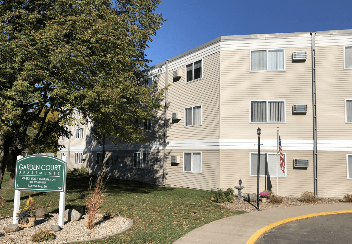 Garden Court Apartments 333 2Nd Ave SW Winnebago, MN