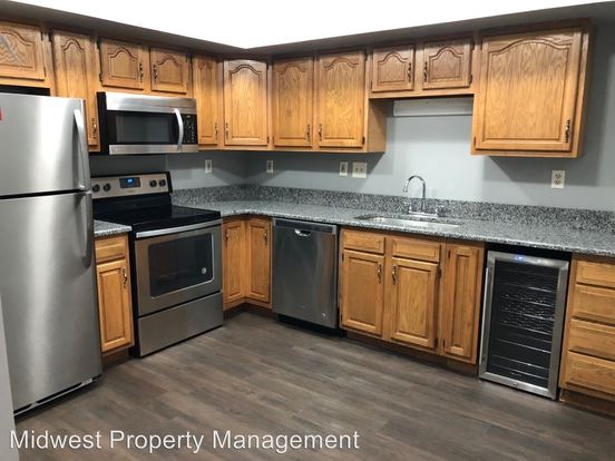 911 Massachusetts Apartment for rent in Lawrence, KS 911 Massachusetts Apartment for rent in Lawrence, KS