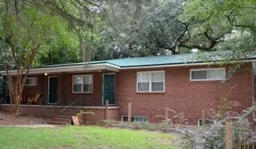 2 of 19 1861 Ivy Ln Apartment for rent in Tallahassee, FL