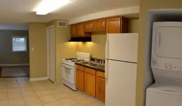 3 of 19 1861 Ivy Ln Apartment for rent in Tallahassee, FL