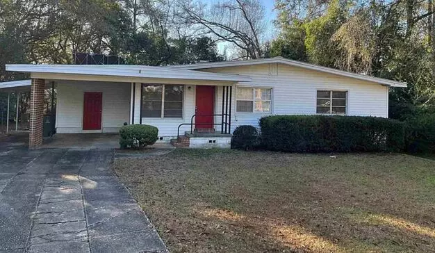 4 Bedroom House By Fsu! Apartment for rent in Tallahassee, FL 4 Bedroom House By Fsu! Apartment for rent in Tallahassee, FL