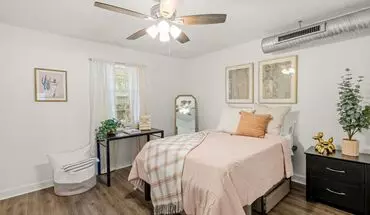 4 of 42 Villa Cristina Apartment for rent in Tallahassee, FL