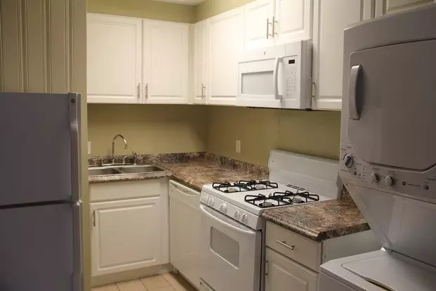 1862 Pensacola Apartment for rent in Tallahassee, FL 1862 Pensacola Apartment for rent in Tallahassee, FL