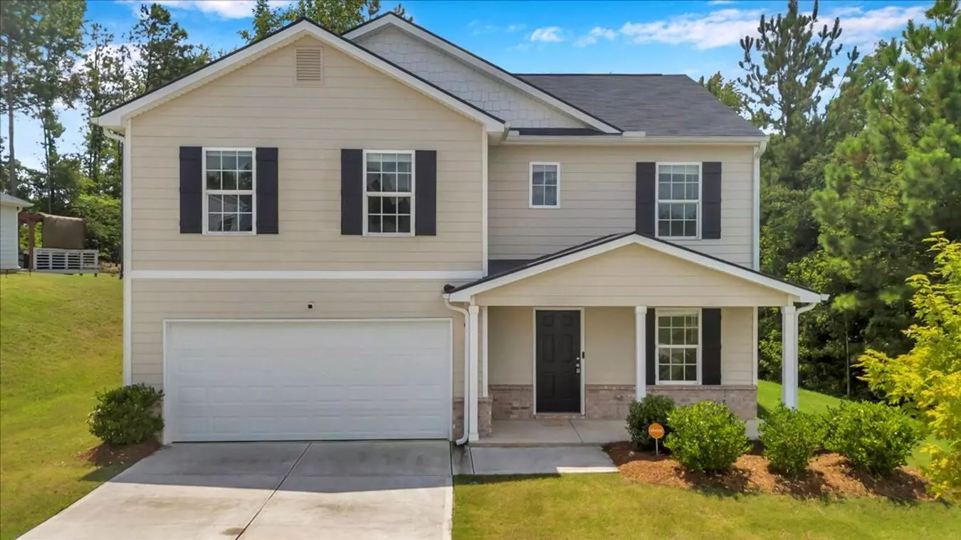 Lake Living House for rent in Lizella, GA