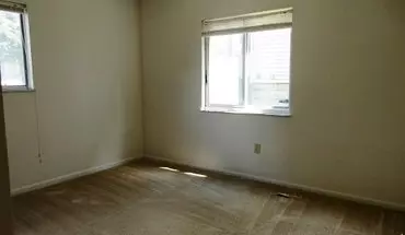 4 of 7 95 E. Norwich Ave. Apartment for rent in Columbus, OH