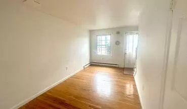 5 of 10 10 Washington St Apartment for rent in Westfield, MA