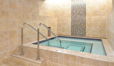 Crosby Pointe Apartment for rent in St Paul, MN
